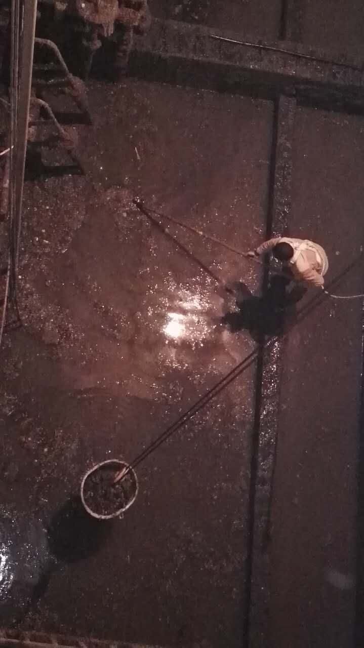 春節(jié)合家歡 泵站搶險忙