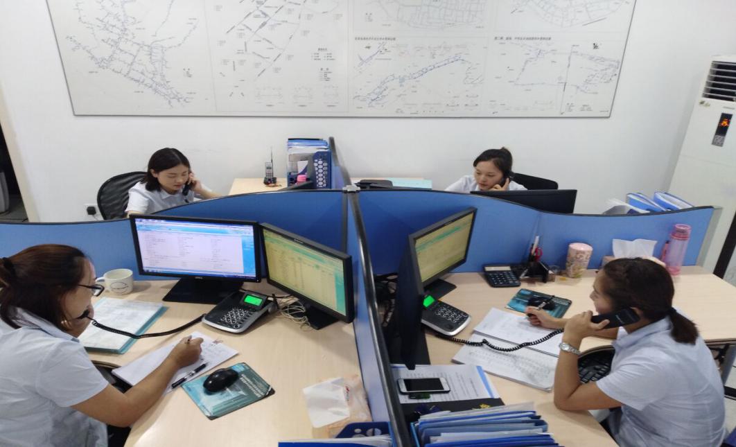 營(yíng)銷部呼叫中心：肩負(fù)責(zé)任不放松  防汛熱線不“打烊”