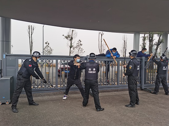 菜壩水廠開(kāi)展防暴反恐演練