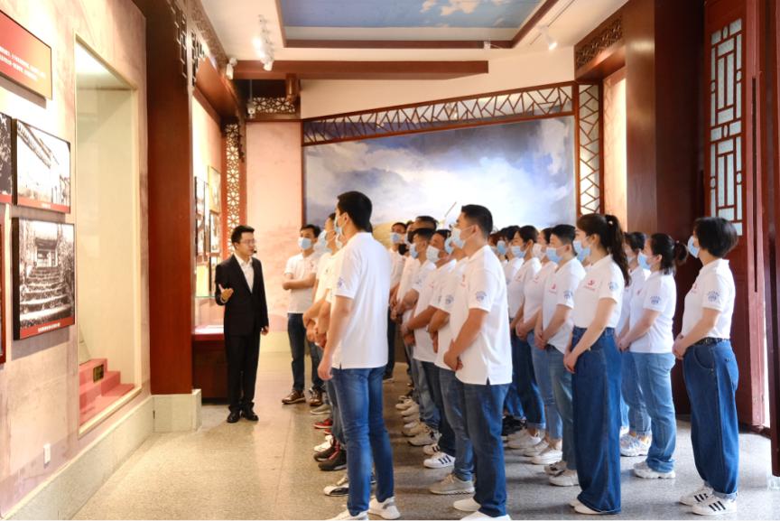 銘記革命先驅  傳承英烈精神 ——共產黨員服務大隊支部開展追思趙一曼英烈活動