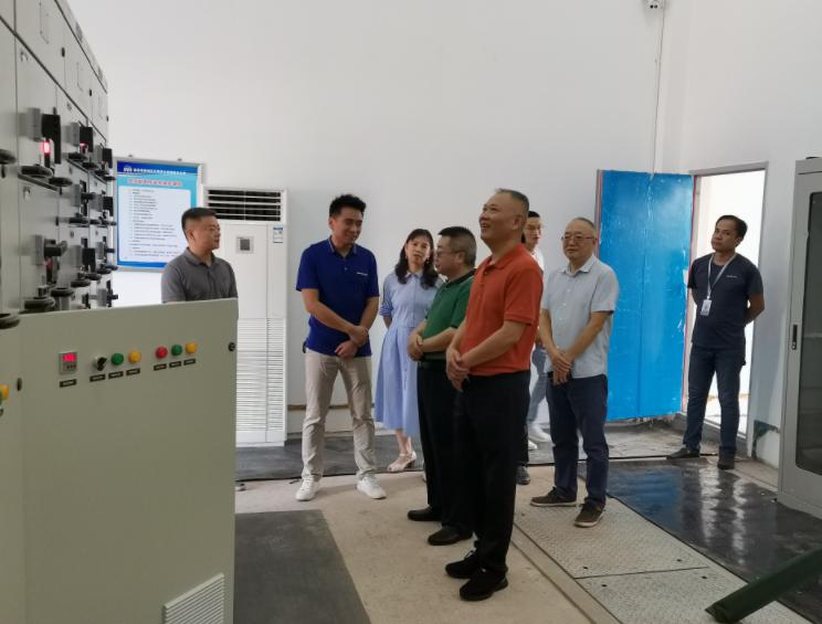 敘州區(qū)人大、政協(xié)領(lǐng)導(dǎo)到清源水務(wù)集團天泉供水公司調(diào)研