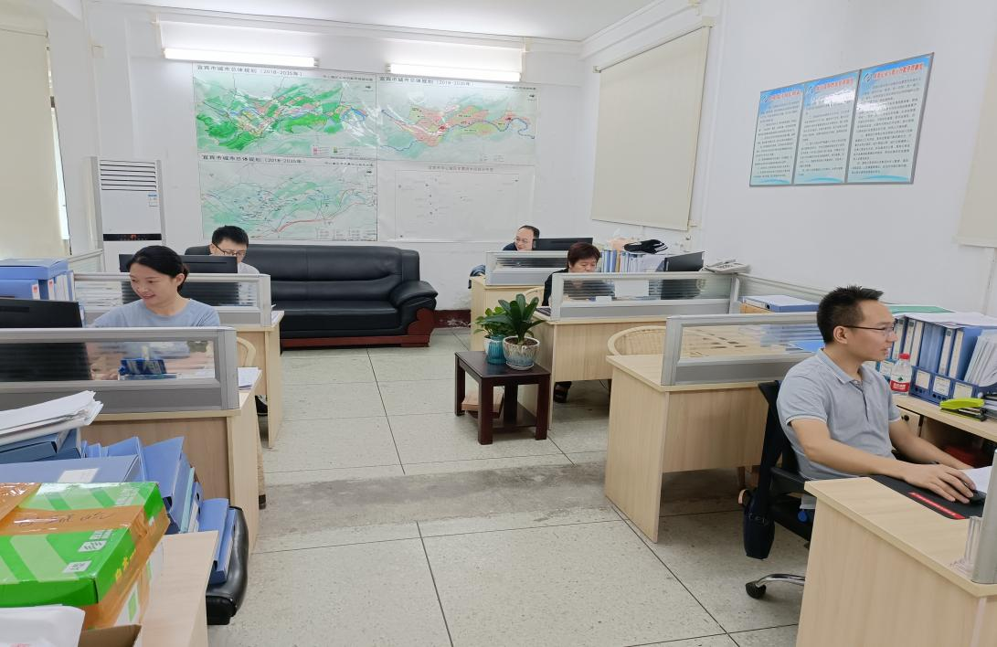 企業(yè)發(fā)展管理部以案為例，切實(shí)開展安全教育培訓(xùn)活動