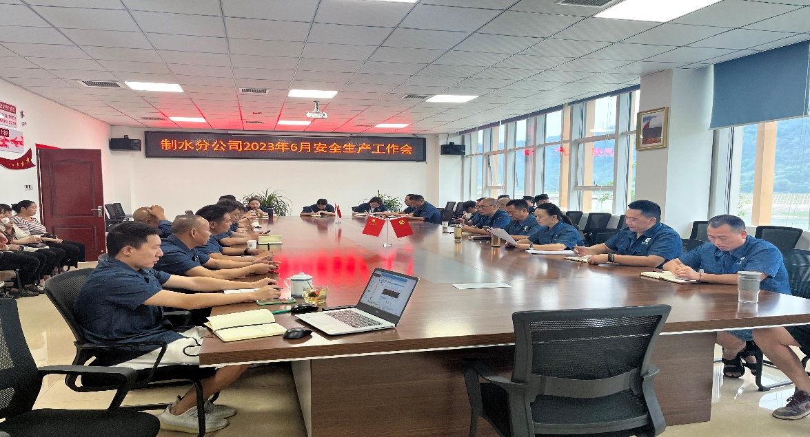 加強技能培訓(xùn) 提高業(yè)務(wù)水平