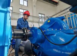 《榜樣在身邊》系列報道——陽輝、王琴 平凡崗位映初心，勤勉耕耘勇?lián)?dāng)