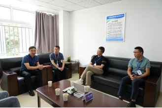 清源水務(wù)公司開展省勞模走訪慰問活動(dòng)